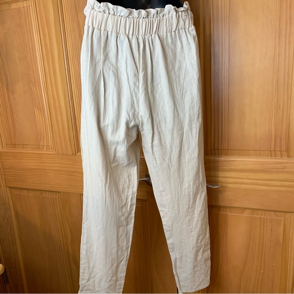 Heart & Hips paper bag waist tan pants, size small - Picture 3 of 8